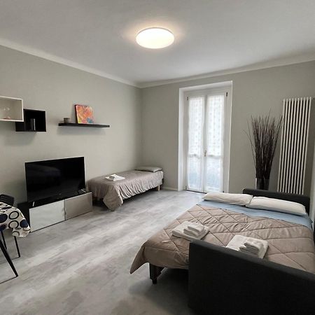 Giacomino Apartment Central Station Milan Bagian luar foto