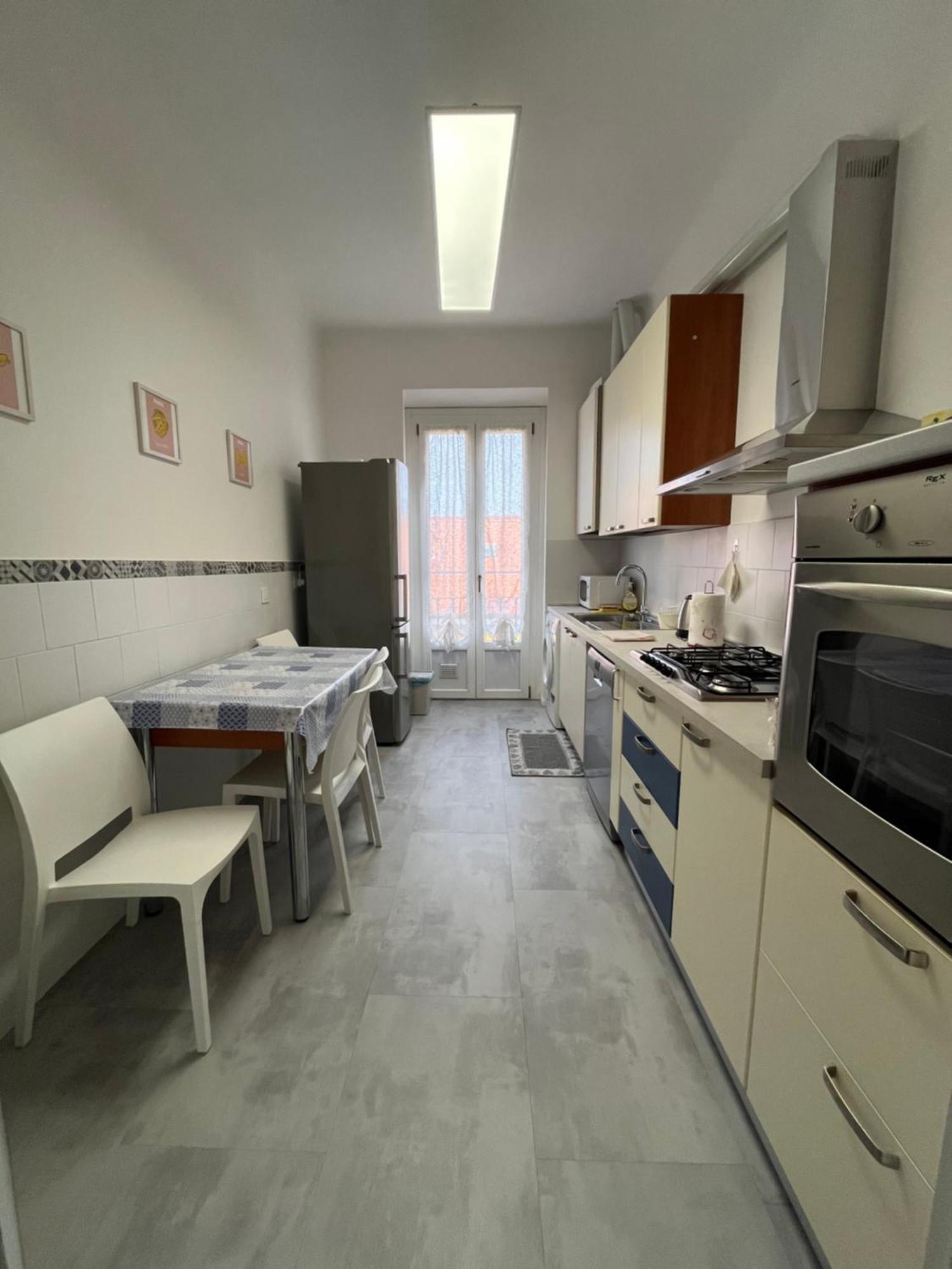 Giacomino Apartment Central Station Milan Bagian luar foto