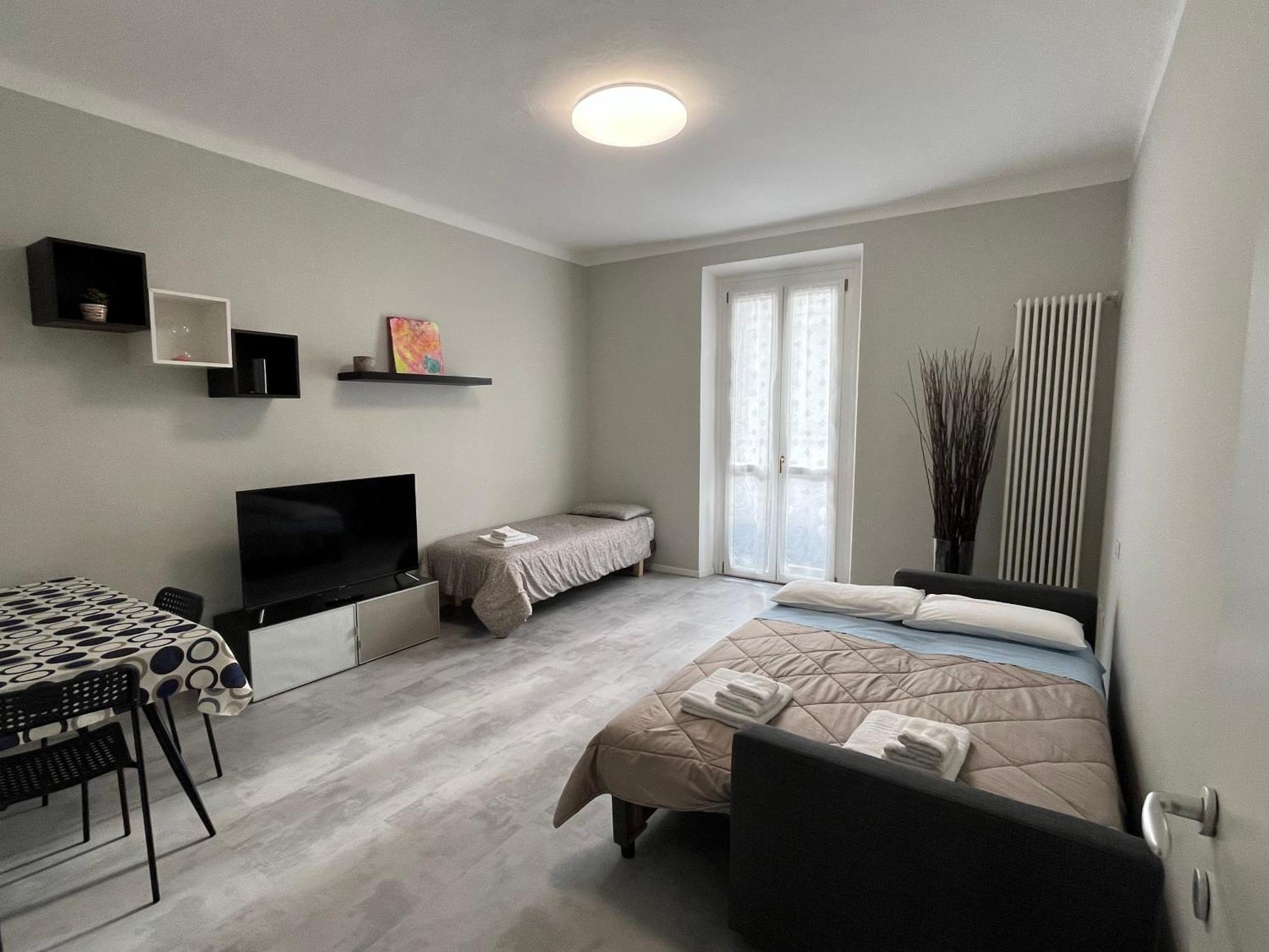 Giacomino Apartment Central Station Milan Bagian luar foto